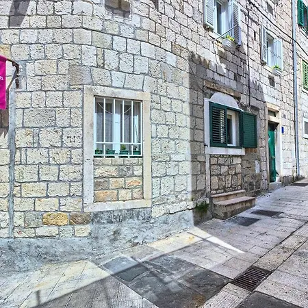Apartment Under Constructiion Split