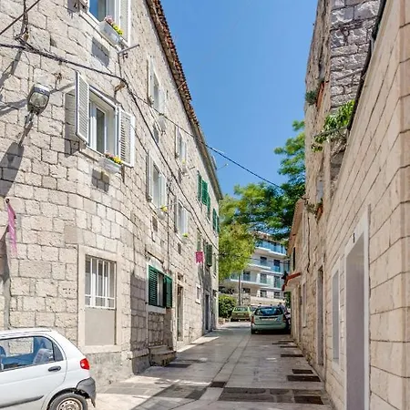 Apartment Under Constructiion